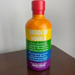 Absolut Vodka Limited Edition Pride Skin/Case 750 ML 🌈